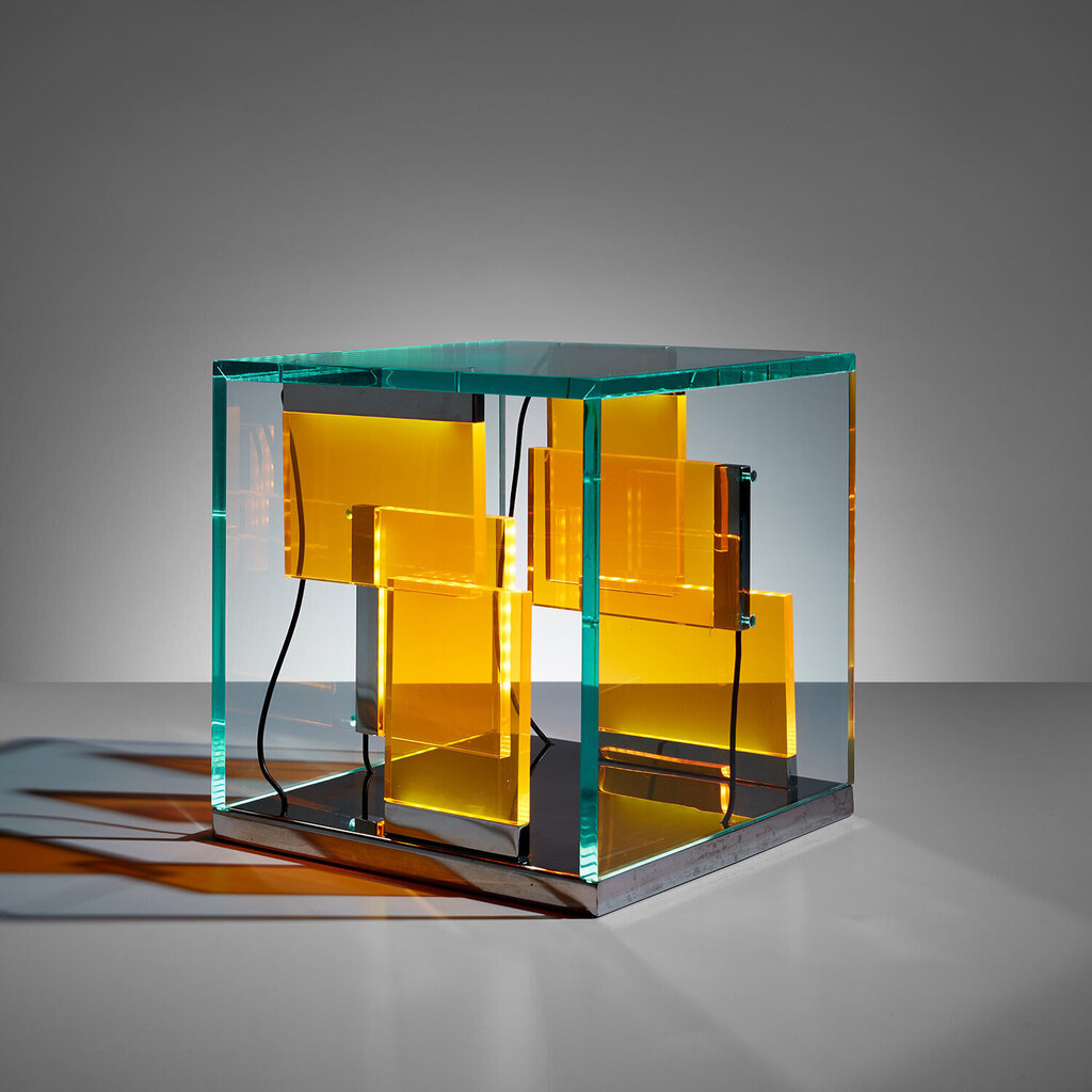 “Giolight II” table lamp