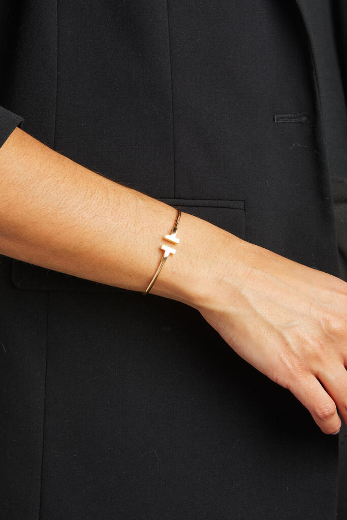 TIFFANY & CO.: A GROUP OF 18K GOLD JEWELEY