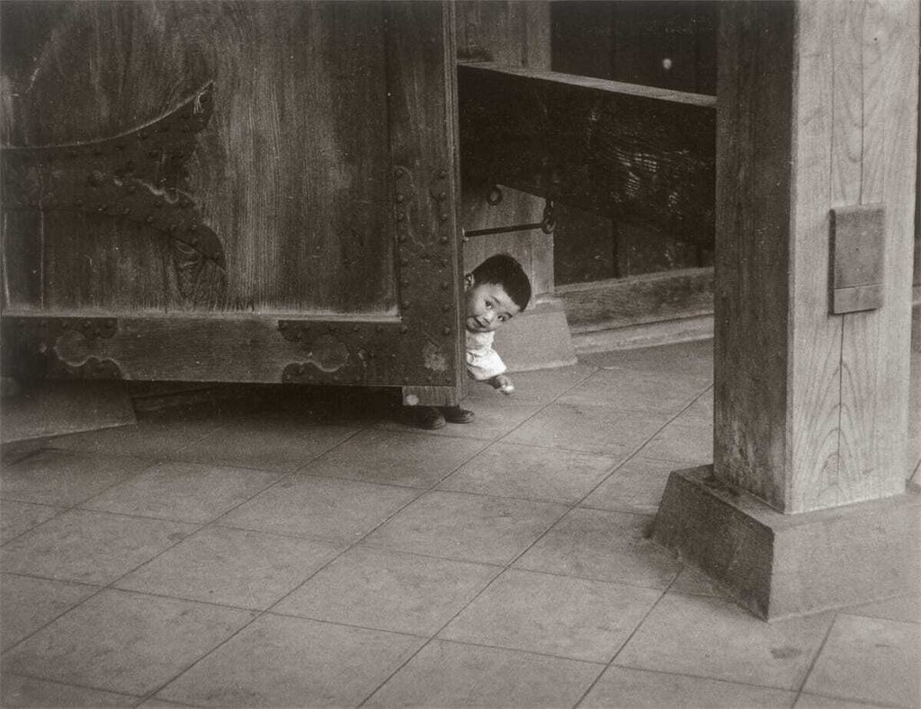 ”Asakasa, Tokyo. Child of Temple Gate Keeper”