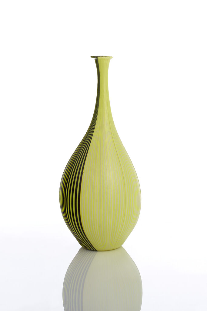 RARE 'TESSUTO-BATTUTO' VASE, MODEL NO