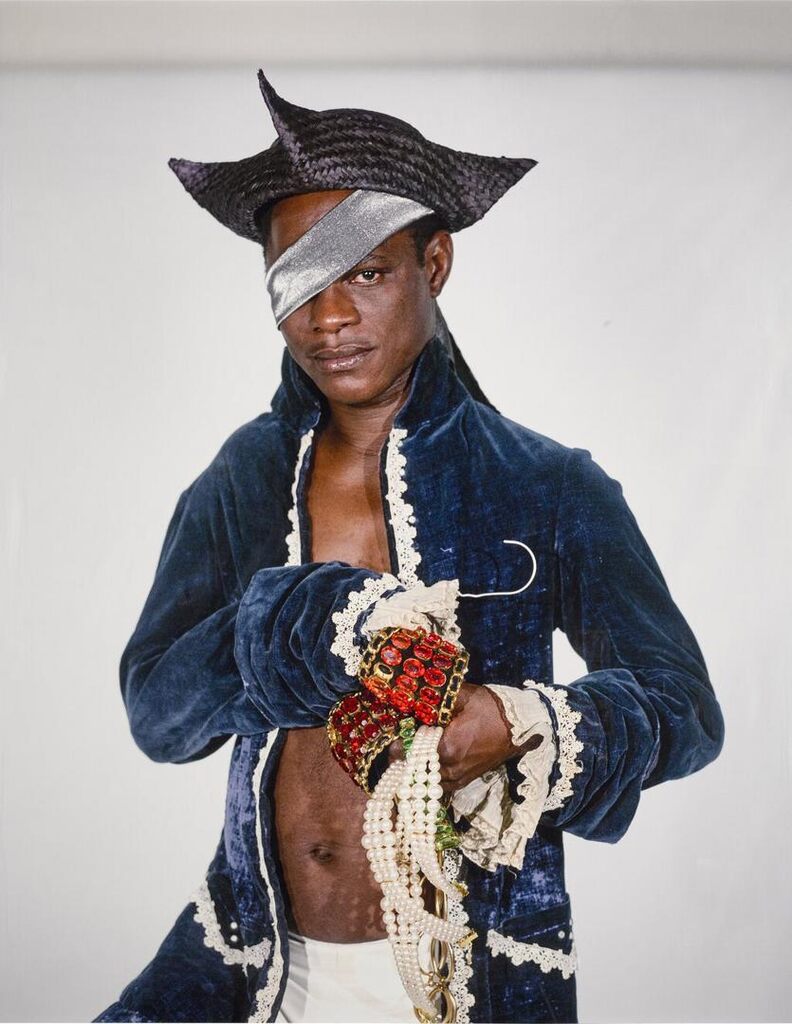 Le Pirate, Tati series, 1997