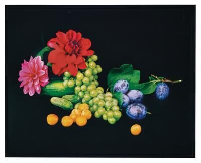 Still life 19–2007 from the series “Flowers” Fruits and Portraits