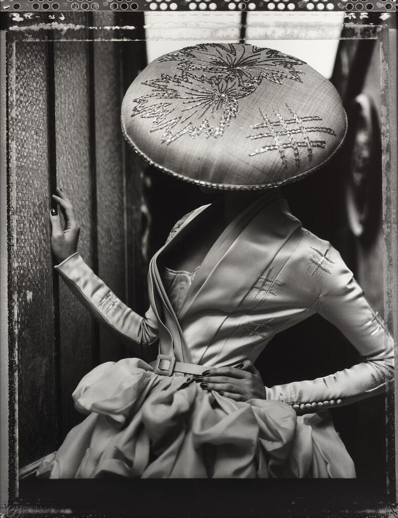 The Girl in Plaster VIII, Dior Haute Couture-Summer 2007, Les ateliers du style, Paris, 2009