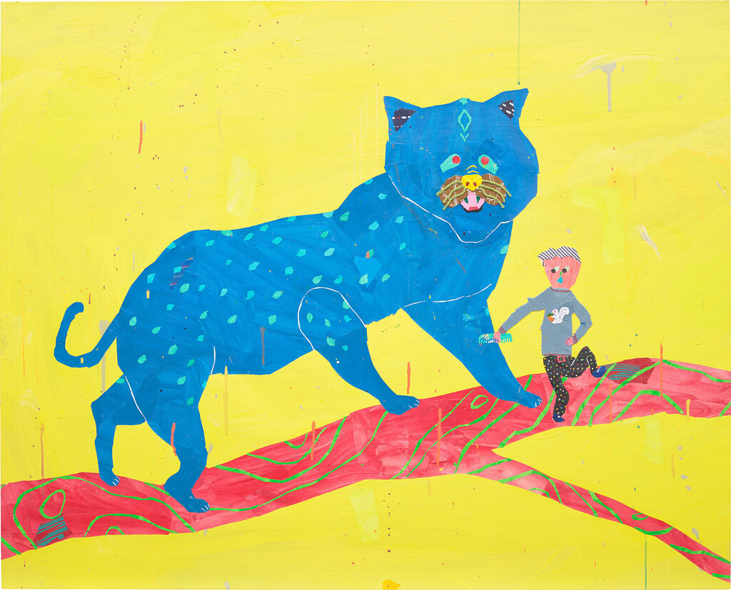 Cat and Comb