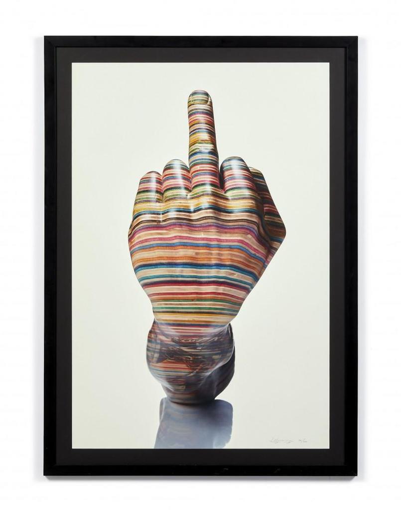 Middle finger