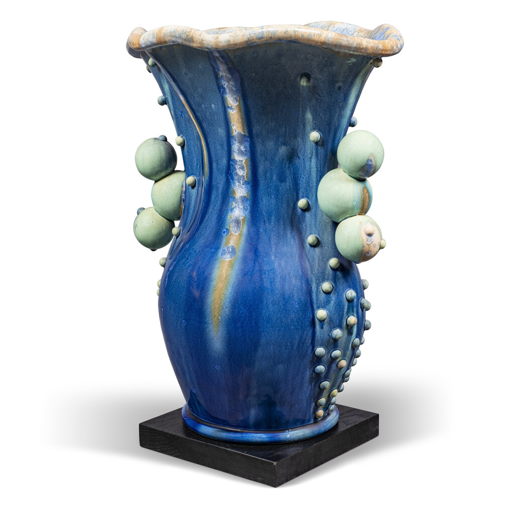 Lady atomic vase