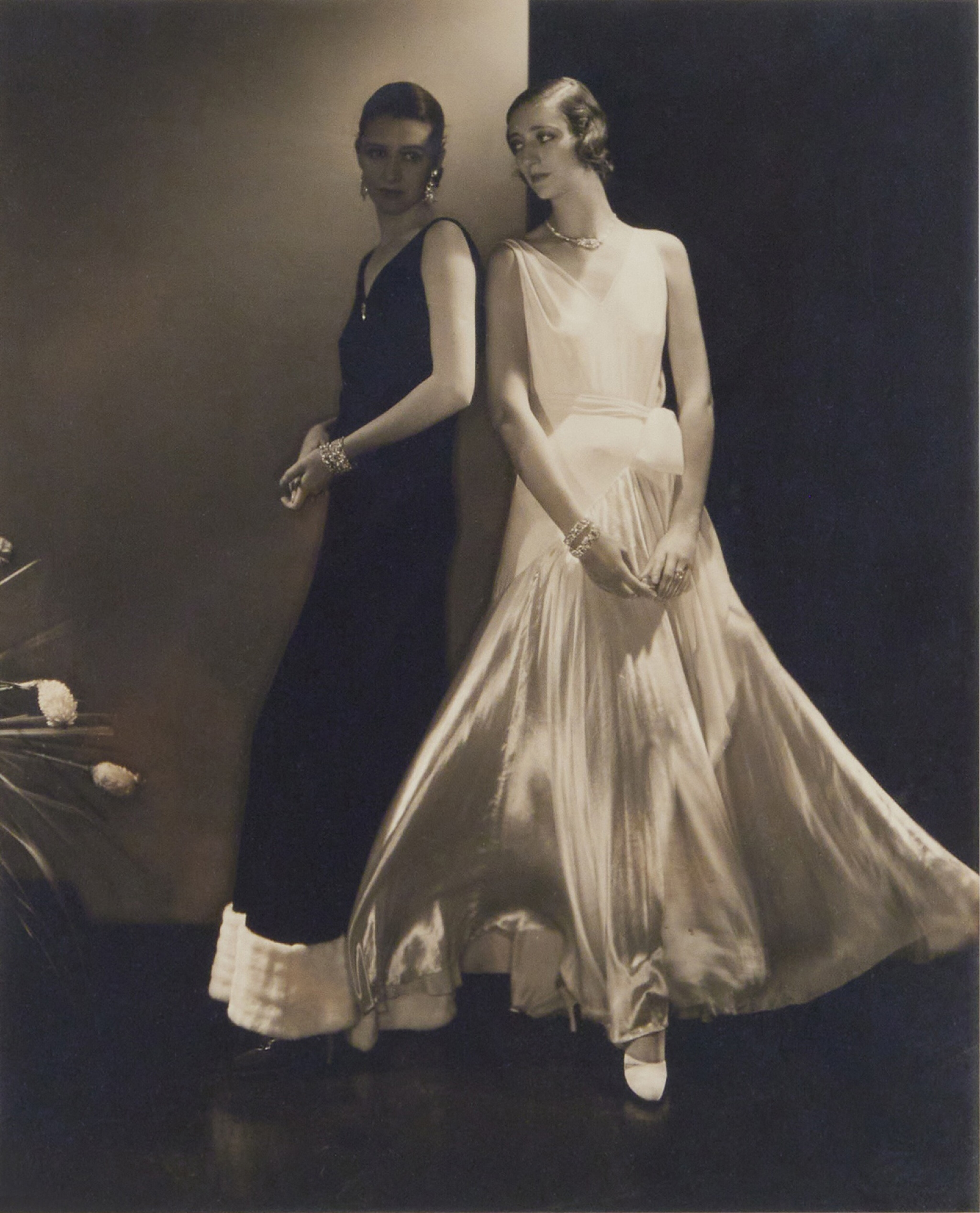 Bergdorf-Goodman Models in Vionnet (Marion Morehouse and an unidentified model)