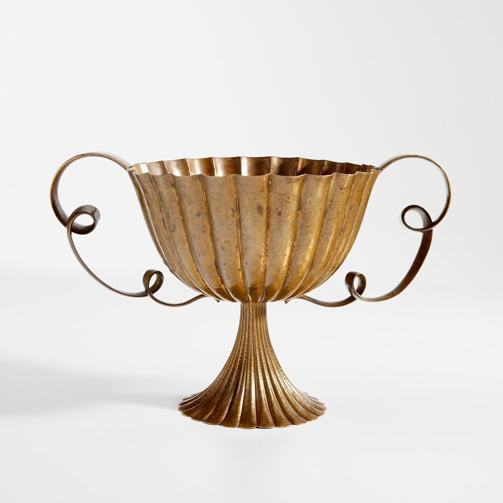 "Aufsatz" centerpiece, model no. M sh 17