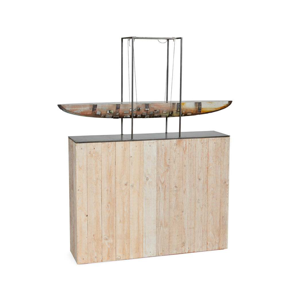 A BERTIL VALLIEN SAND CAST GLASS SCULPTURE OF A BOAT