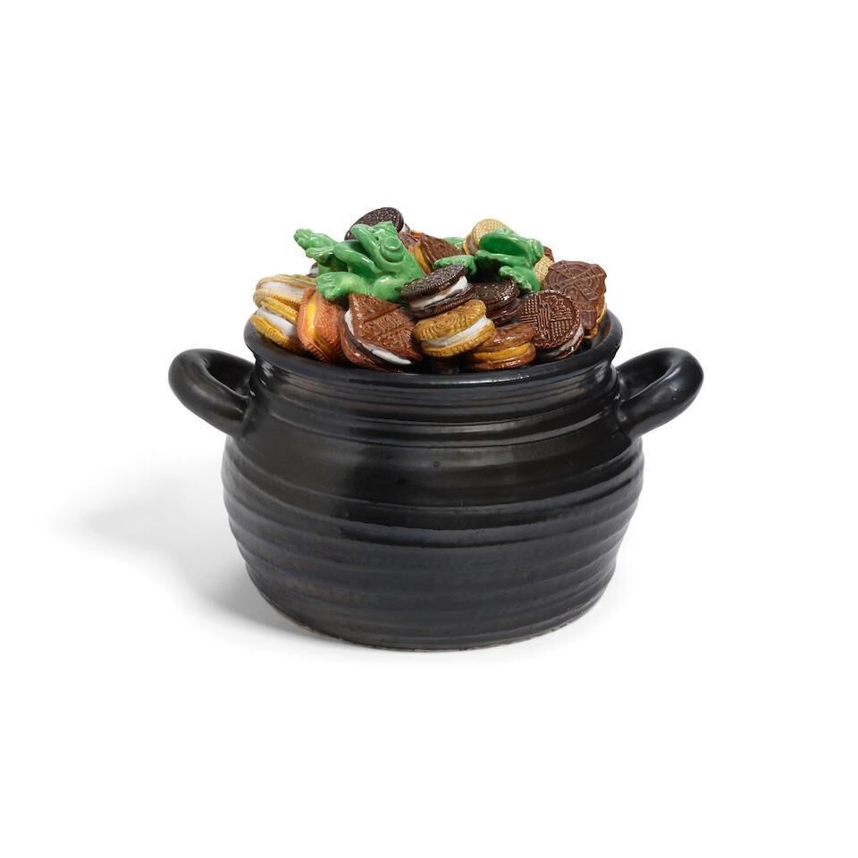 Pot O'Frogs and Cookies
