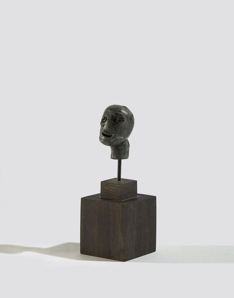 Primitive head
