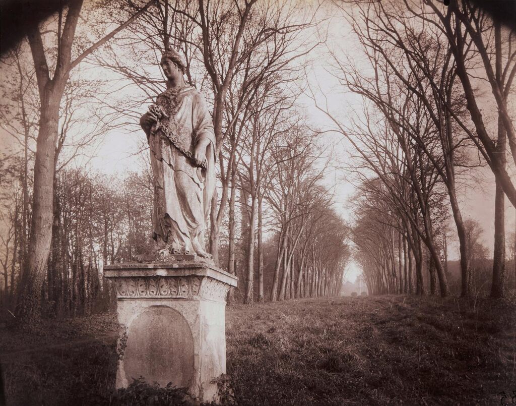 Parc de Sceaux (avril, 7 heures du matin) (statue)