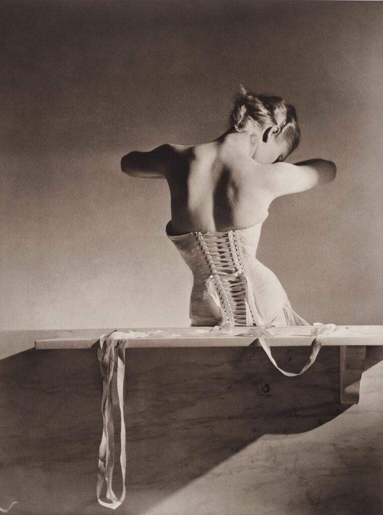 Mainbocher Corset, Paris