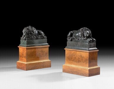 Italian, 19th century, after a model by Antonio Canova (1757-1822) A pair of lying lions | Italie, XIXe siècle, d'après un modèle d'Antonio Canova (1757-1822) Paire de lions couchés,