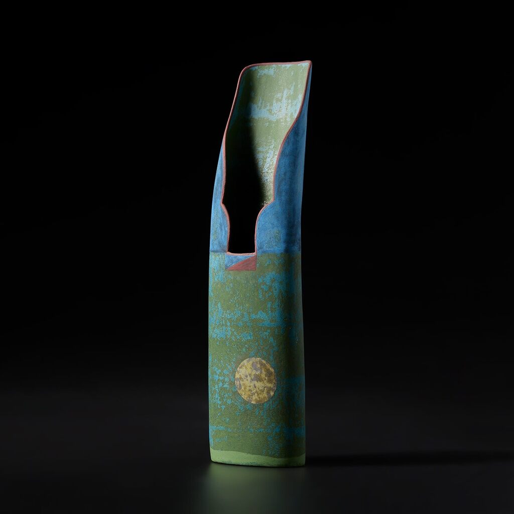 'River and Moon' spout pot