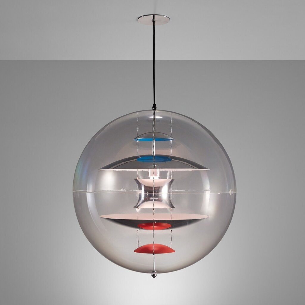 "VP-Globe" ceiling light