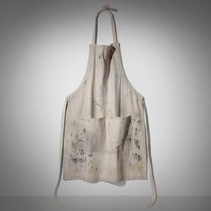 APRON #2 (MONOCHROMATIC)