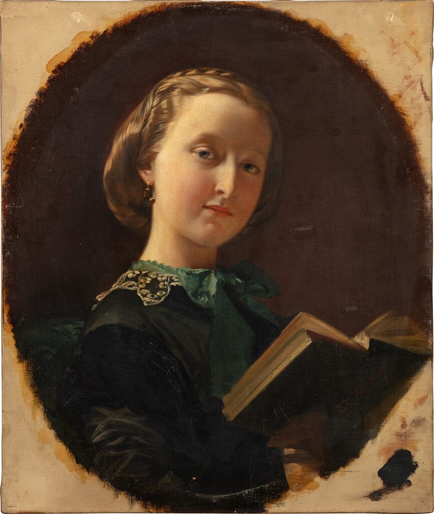 Portrait d'une jeune fille lisant