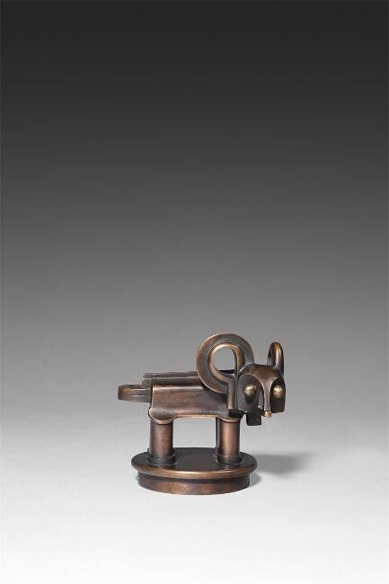 ”Fabeltier, sog. ‚Horchtier‘” (Radiator mascot for the Horch car company)