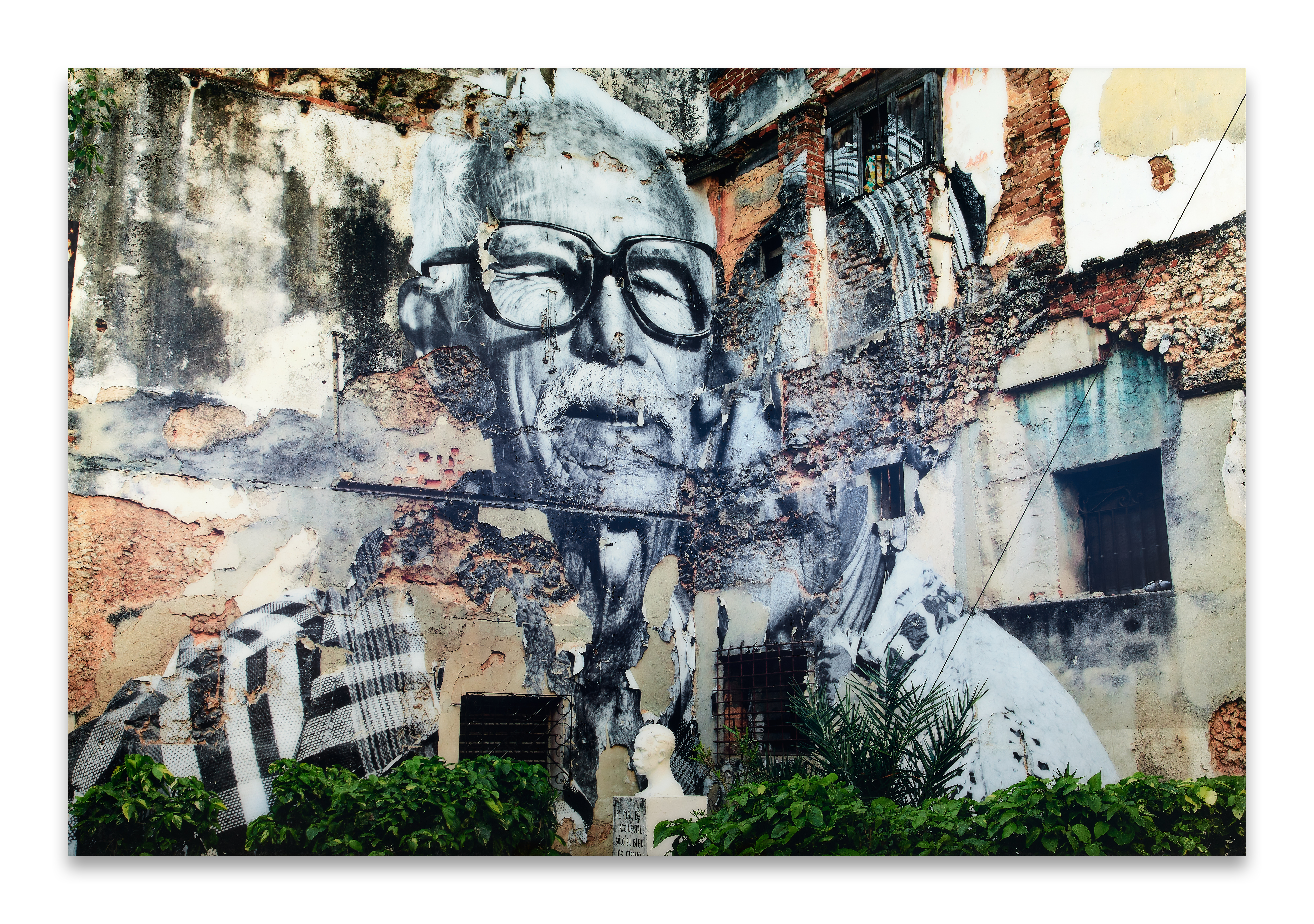 The Wrinkles of the City, La Havana,  Rafael Lorenzo y Obdulia Manzano,   1 an après (artwork by JR, project by JR  & Jose Parlà), Cuba – 2012 / 2015