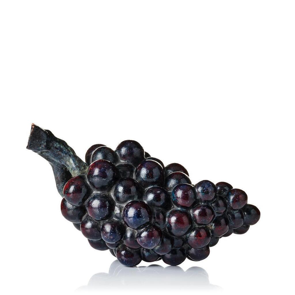 A bunch of grapes