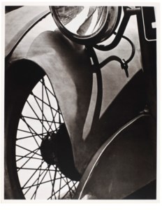 Wire Wheel, New York, 1917