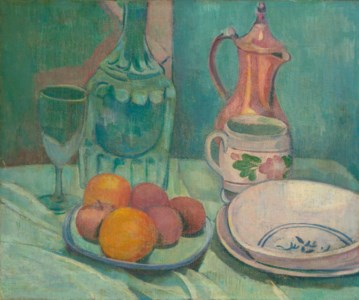 Nature morte (carafe, verre, fruits, assiettes, tasse et cafetière)