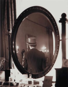 The mirror (Clayton Days)