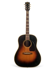 AN ACOUSTIC GUITAR, SOUTHERNER JUMBO