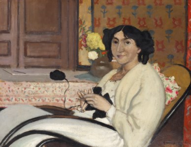 Gabrielle Vallotton assise dans un rocking chair