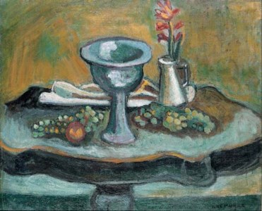 Nature morte avec fleurs, des raisins et vase sur un table