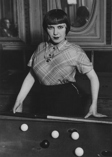 'La fille au billard russe, Paris'