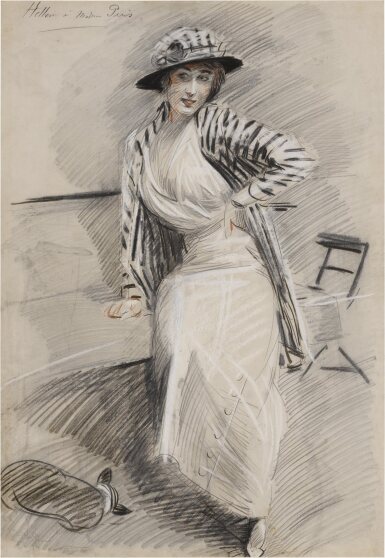 Madame Paris assise sur une banquette