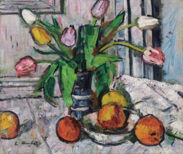 George Leslie Hunter, Tulips in a blue vase