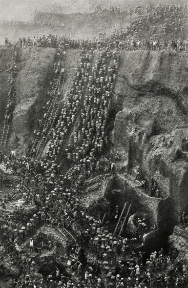 'Goldmine, Serra Pelada (figure eight), Brazil', 1986