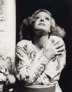Joan Crawford, costume by Adrian, MGM Studios, Los Angels, 1933