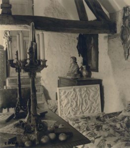 La Maison du Sculpteur Delvol à Fontaine la Rivière, 1943