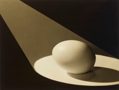 Egg in Spotlight, 1928