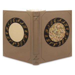 La Femme 100 têtes. Paris, Éditions du Carrefour, 1929