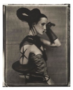 Avril pour Elle II, 2003