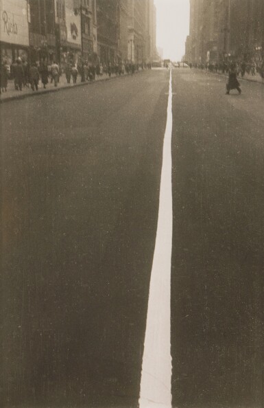 Street line, New York (34th Street)