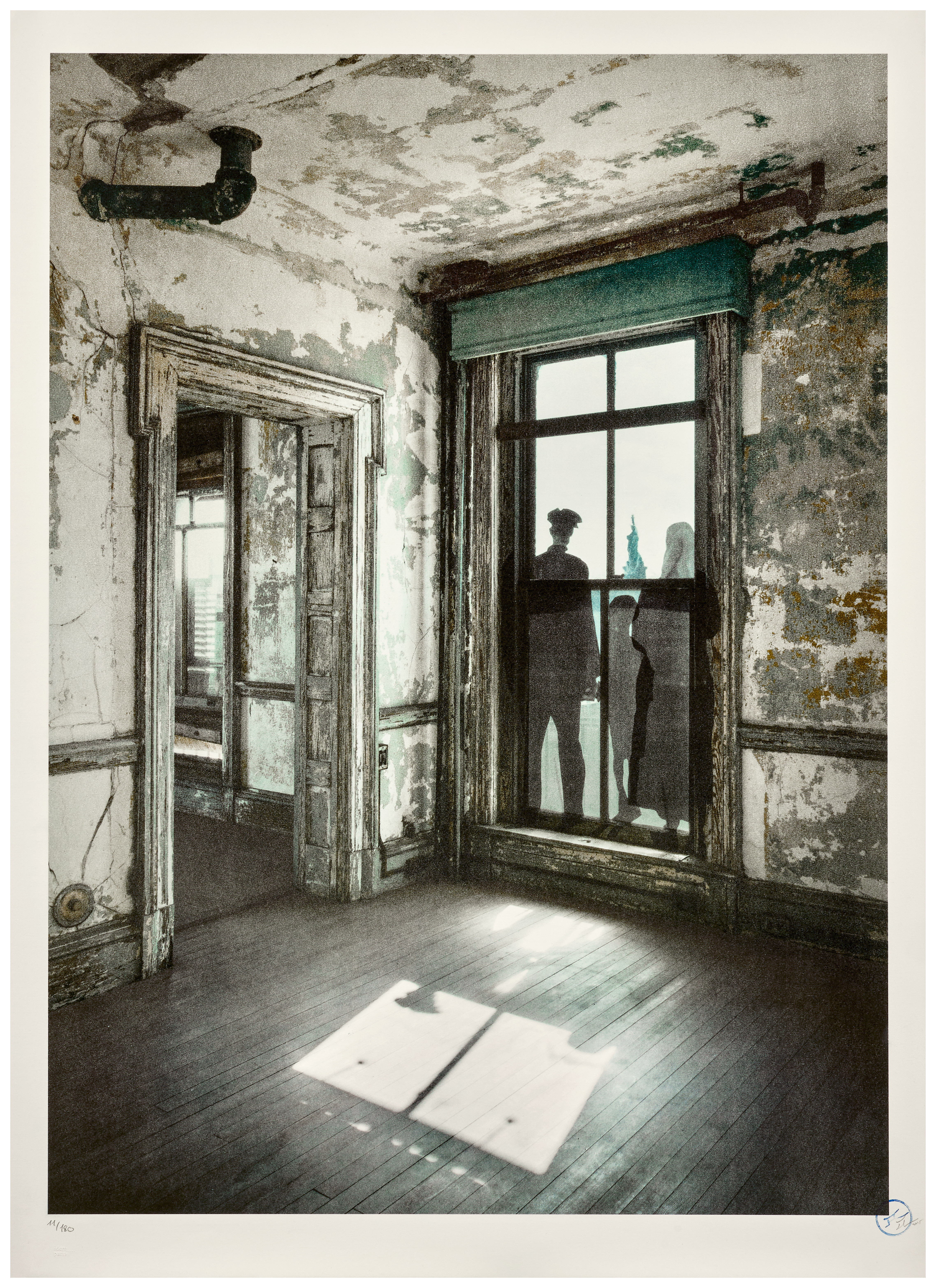 Unframed, An immigrant family views the Statue of Liberty from Ellis Island - 2015