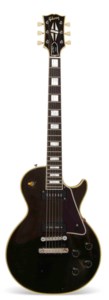 A SOLID-BODY ELECTRIC GUITAR, LES PAUL CUSTOM
