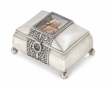 MARKED K. FABERGÉ WITH THE IMPERIAL WARRANT, MOSCOW, 1908-1917, SCRATCHED INVENTORY NUMBER 35075