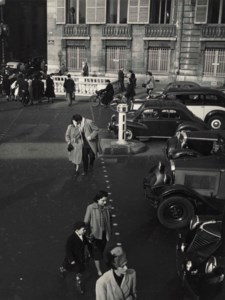 Le Baiser, Place de la Concorde, Paris, 1950