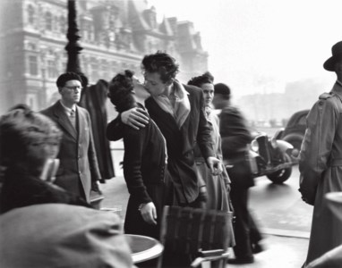 Le Baiser de l'Hôtel de Ville, 1950