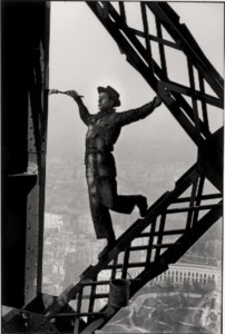 The Painter of the Eiffel Tower, Paris, 1953