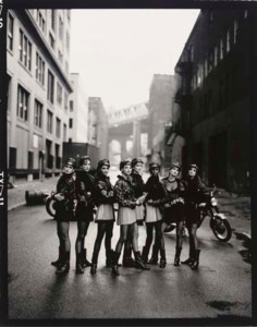 Cindy Crawford, Tatjana Patitz, Helena Christensen, Linda Evangelista, Claudia Schiffer, Naomi Campbell, Karen Mulder, Stephanie Seymour, Vogue USA, Brooklyn, 1991
