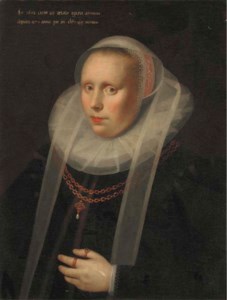 Portrait of a lady, half-length, in a ruff collar and a black silk dress, wearing a gold chain