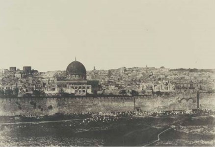 Jérusalem, Enceinte du Temple, Vue générale de la face Est: Pl.1; Pl.2; Pl.3